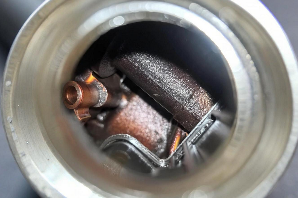 Can the sludge on the transformer be filtered?